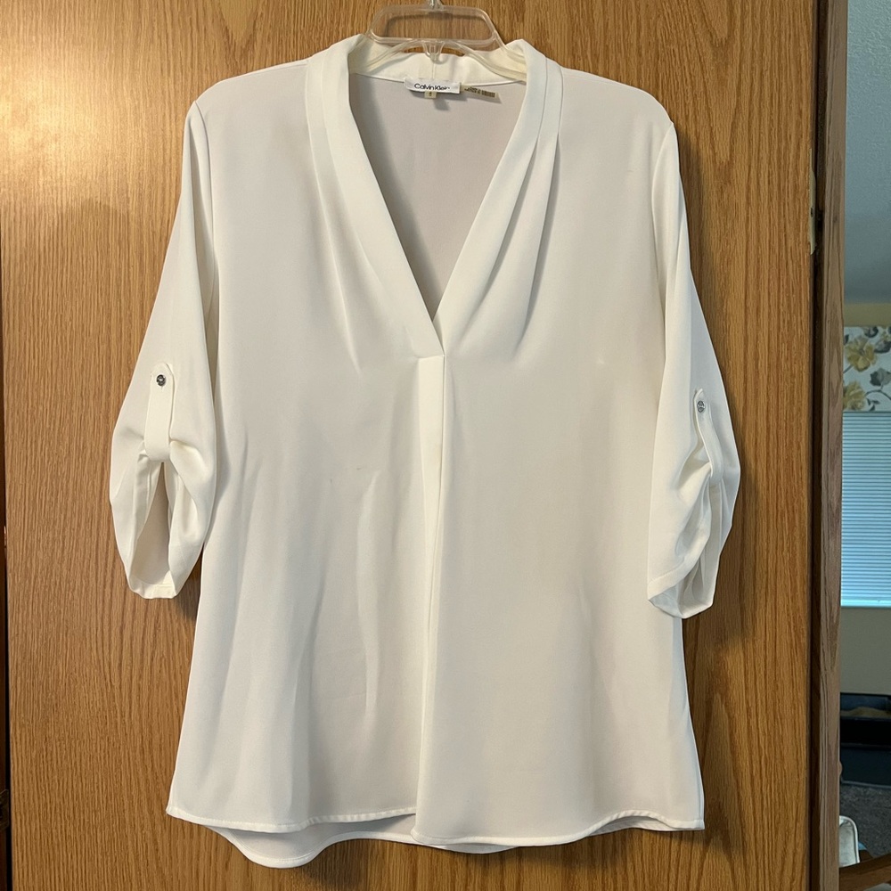 Calvin Klein size Large blouse